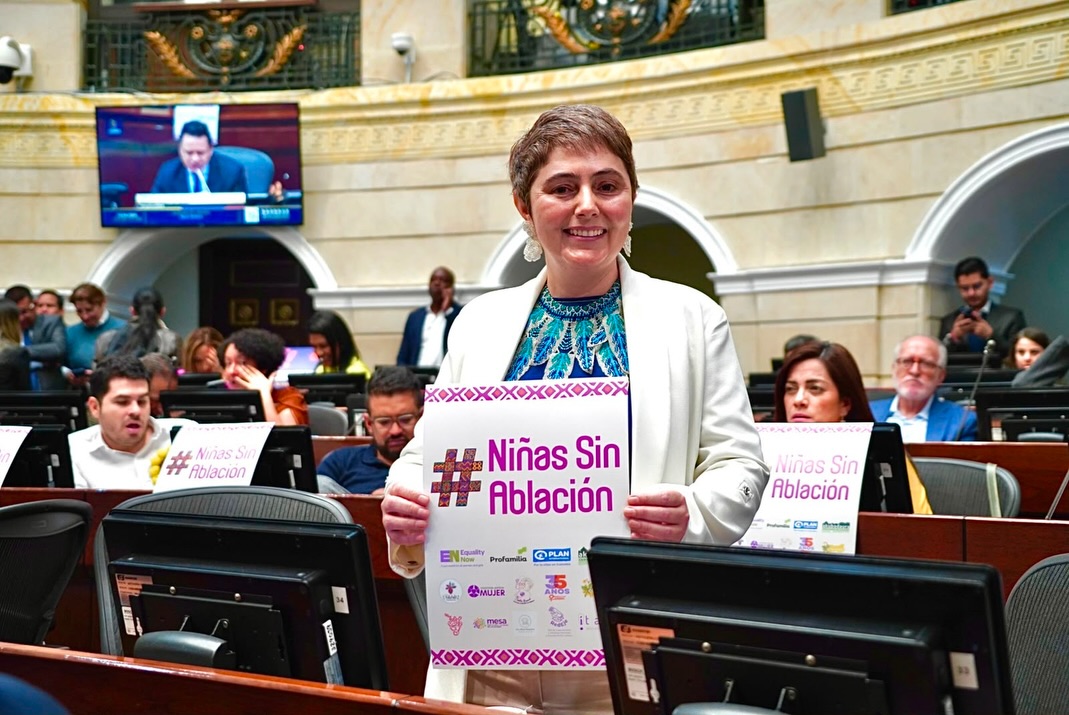 Senado aprueba proyecto de ley para erradicar la mutilación genital femenina 